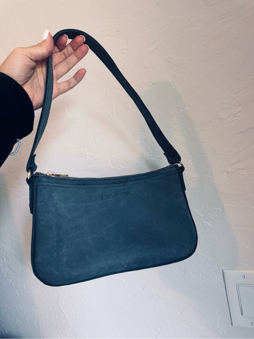 Gorgeous Portland Leather Goods "Lucy" Shoulder in Storm - Discontinued - Picture 7 of 8
